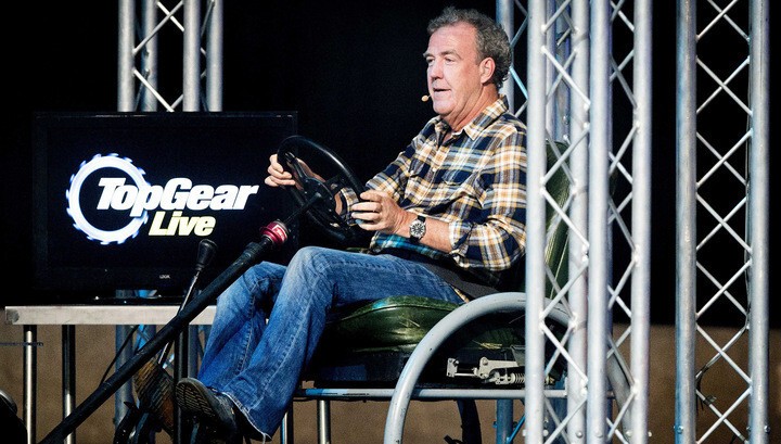Ведущего Top Gear отстранили от эфира