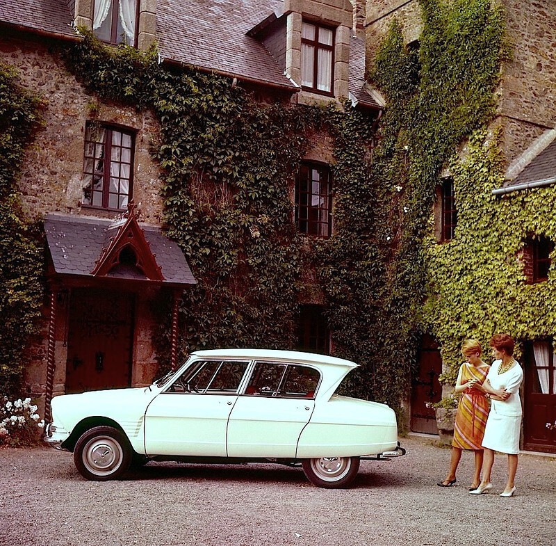 Рекламные фотографии автомобиля Citroën Ami 6