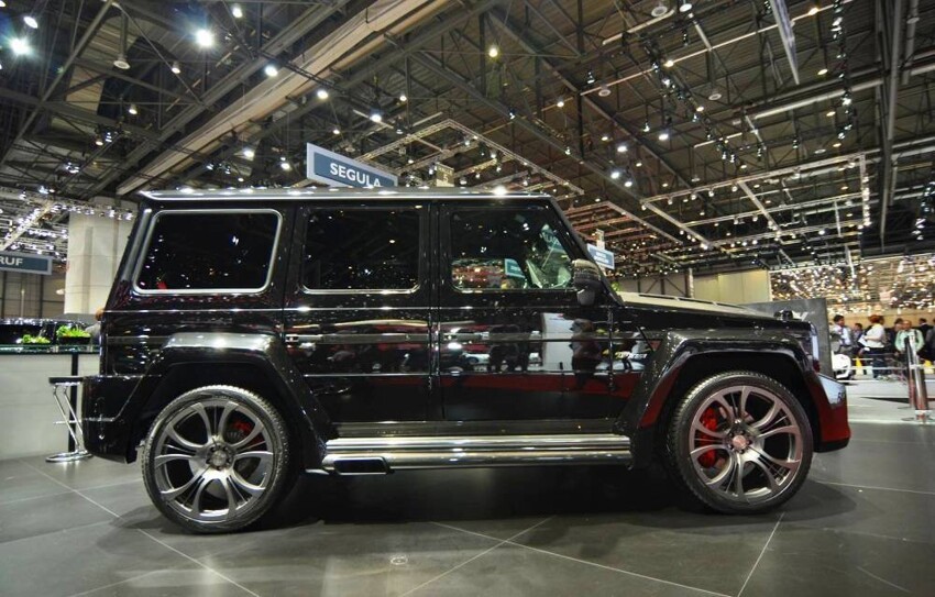 Mercedes-Benz G-Wagen vs. Land Rover Defender