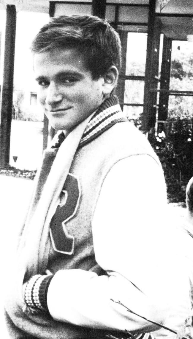 1. Робин Уильямс, старшекурсник Redwood High School, 1969 год 