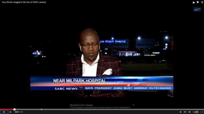 Репортера из ЮАР ограбили в прямом эфире - весь процесс засняли камеры