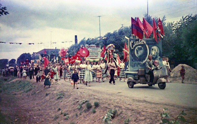 Праздничная демонстрация, 1961 год: