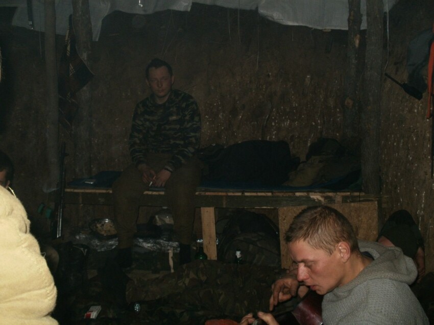 Быт украинских солдат на примере отдельно взятого подразделения.