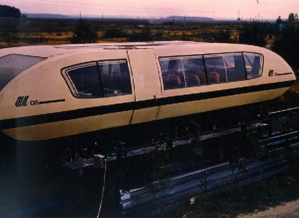 Концепты советской эпохи: поезд на магнитной подушке