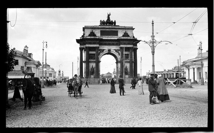 В продолжение темы ретро фотографий. Москва 1909 год