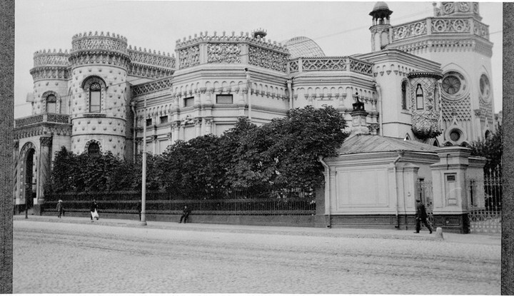 В продолжение темы ретро фотографий. Москва 1909 год