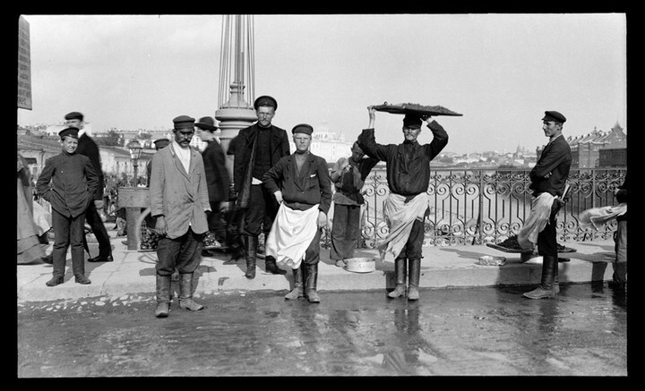 В продолжение темы ретро фотографий. Москва 1909 год