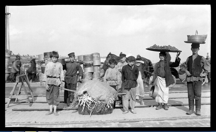 В продолжение темы ретро фотографий. Москва 1909 год