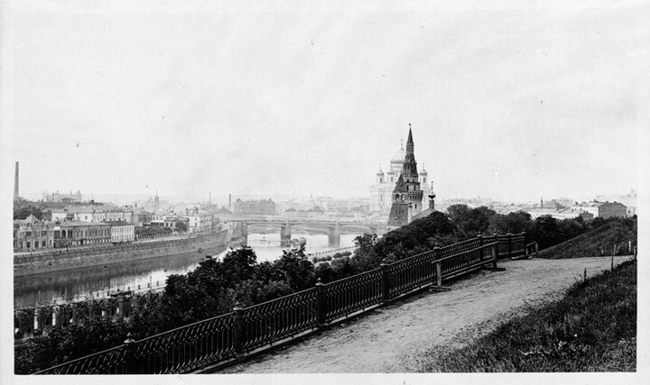 В продолжение темы ретро фотографий. Москва 1909 год