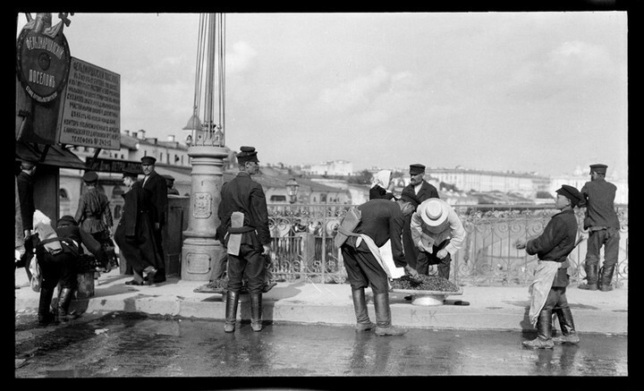 В продолжение темы ретро фотографий. Москва 1909 год