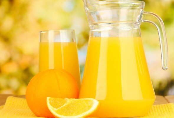 Дельный совет, как из 4 апельсинов сделать 9 литров сока!