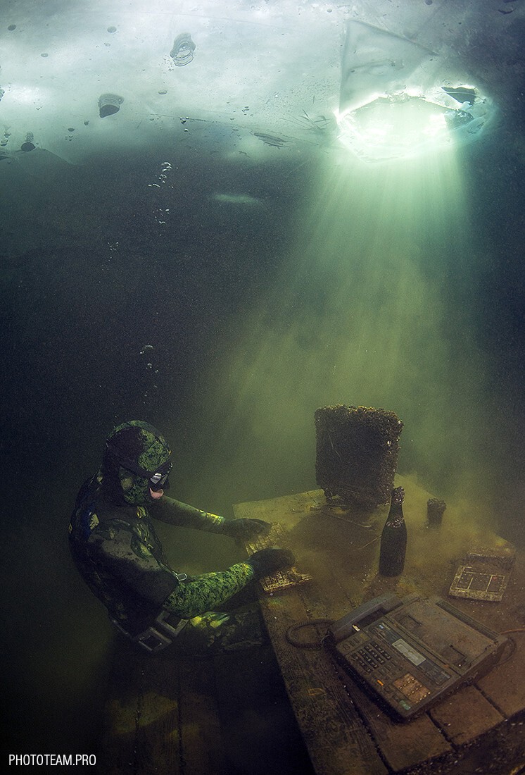 Удивительный мир фотографий Виктора Лягушкина под водой и в пещерах 