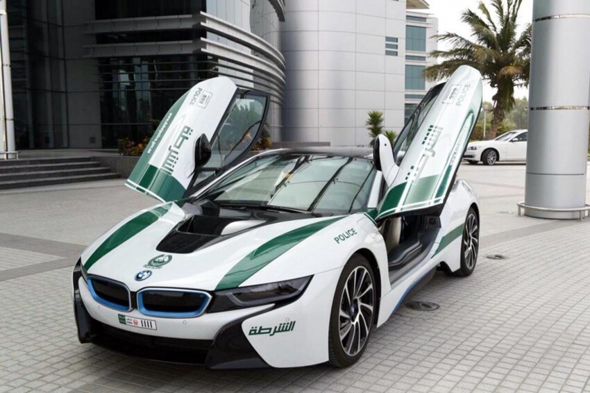 BMW i8