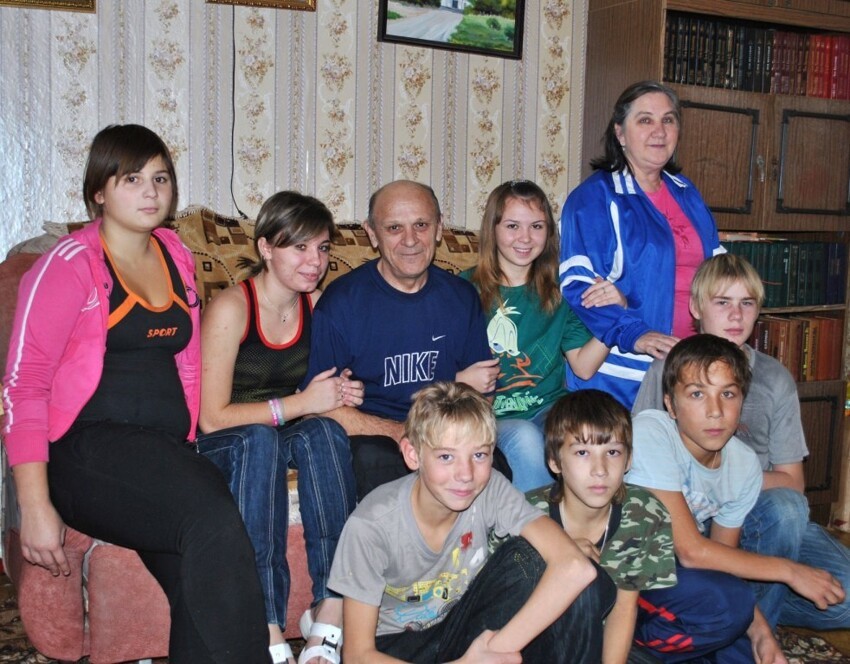 Зинаида Авдеева из поселка Шилово вместе с мужем воспитала 22 ребенка
