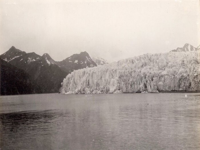 Ледник Маккарти, Аляска. 1909 – 2004 годы