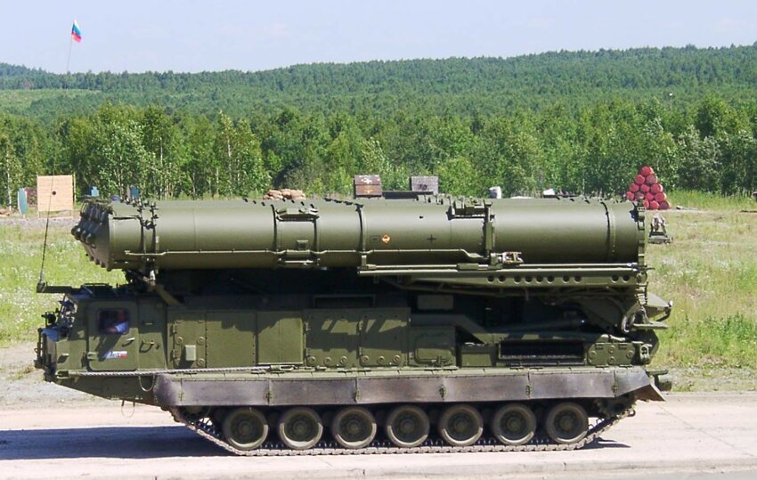 Повелитель небес: ЗРС С-300ВМ "АНТЕЙ-2500" (SA-12 Giant/Gladiator) 