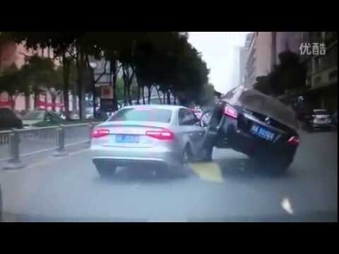 Nissan vs Audi самая жестокая месть на дороге  