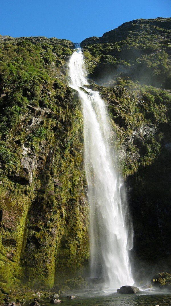 10 Водопад Сатерленд , Новая Зеландия