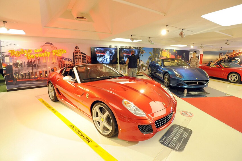 Музей Ferrari в Модене