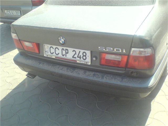 Автомобильные номера в Молдавии