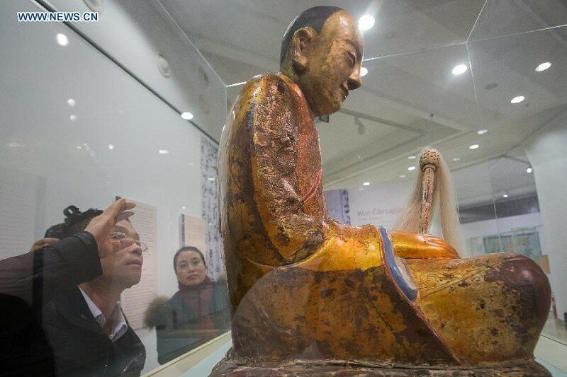 Китайцы просят вернуть им статую Будды с мумией монаха внутри