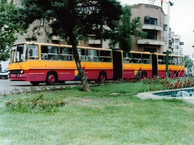 Автобус который не попал на наши дороги Ikarus 293