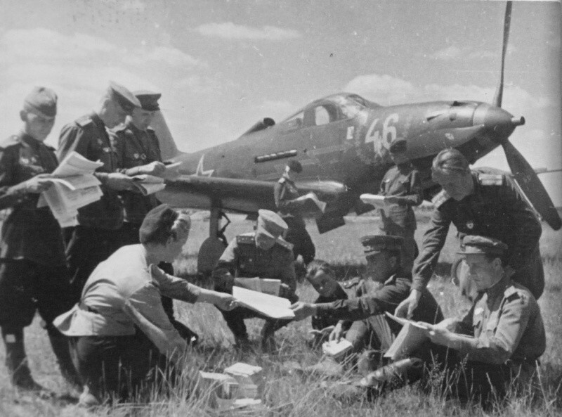 Советские асы и их верные "аэрокобры"