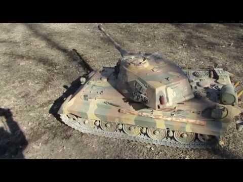 Потрясающая, действующая модель танка, сделанная вручную 