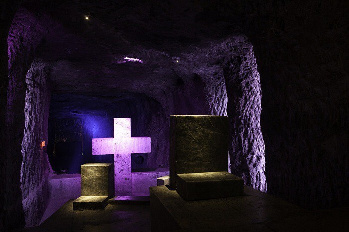Подземный собор в колумбийской соляной шахте