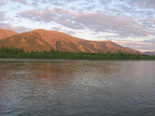 Поход по реке Колыма на самодельном плоту