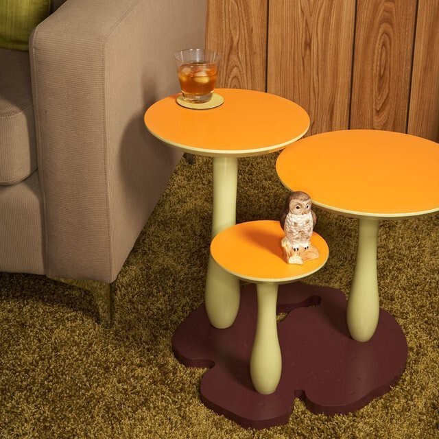 Придиванный столик в виде гриба