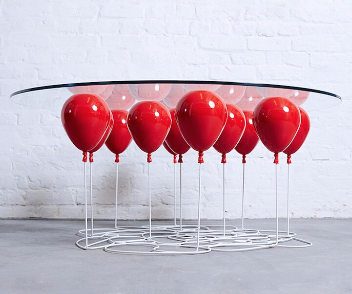 Кофейный стол на шариках — бытовая левитация от Кристофера Даффи