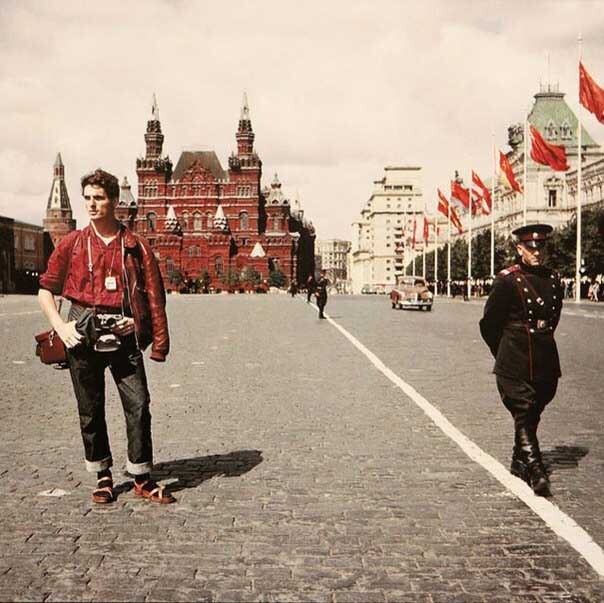 Швейцарский турист на Красной площади. 1957 год