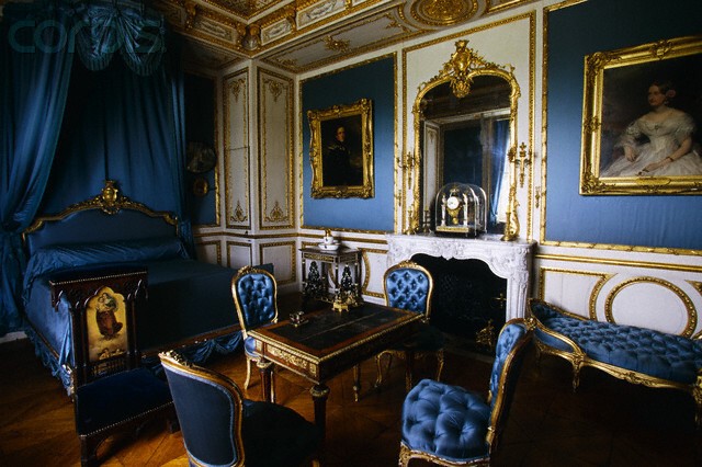 13. Спальня герцогини Омальской (замок Шантийи, Франция)