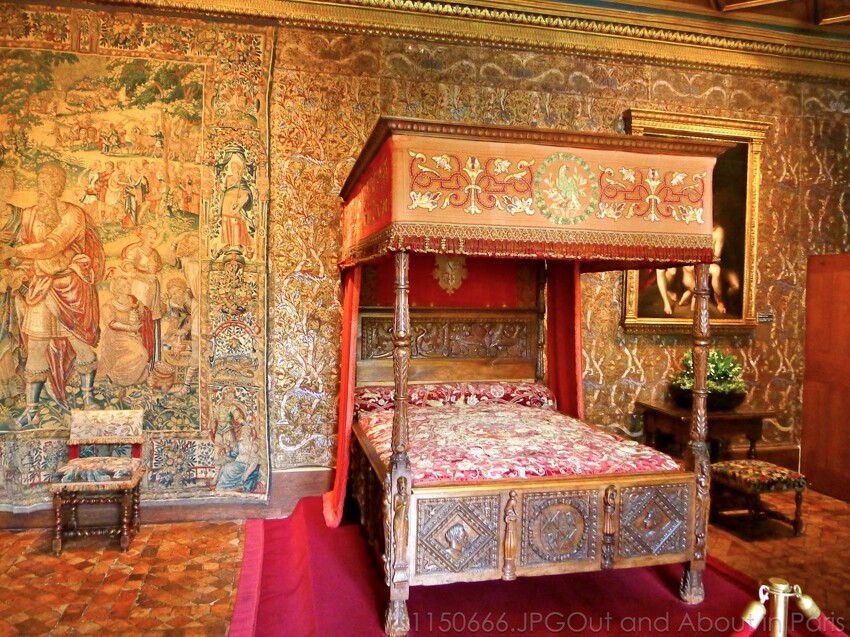 3. Спальня Катерины Медичи (замок Шенонсо, Франция)