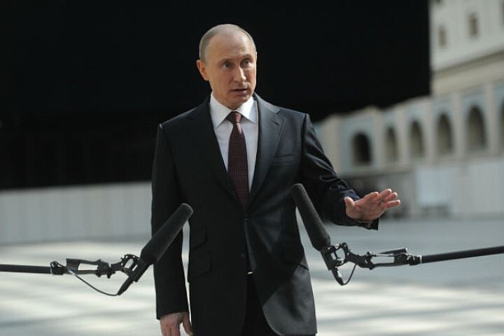 Путин вернул России статус великой державы