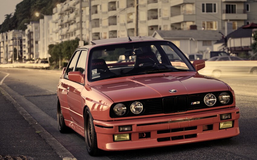BMW в легендарном кузове Е30