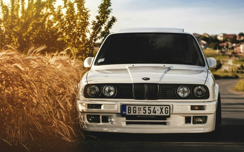 BMW в легендарном кузове Е30