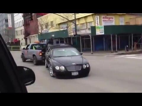  Жесткая эвакуация Bentley 