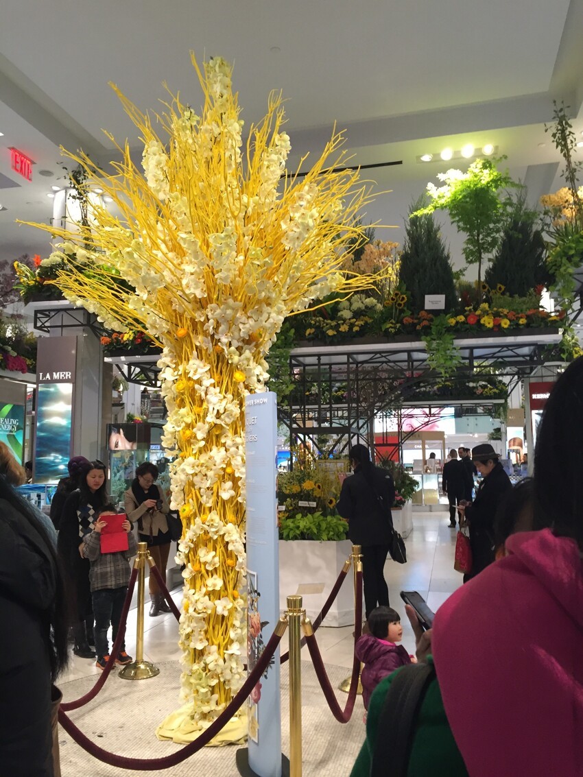 Шоу цветов в Macy's - самом большом универмаге мира