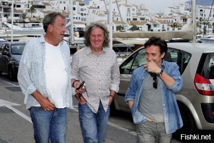 Соведущие Джереми Кларксона по Top Gear Ричард Хаммонд и Джеймс Мэй уволились...