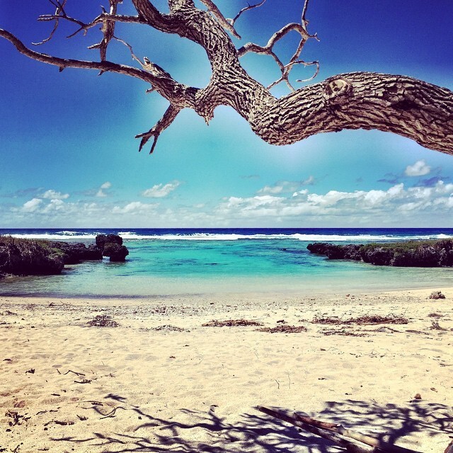 Фотографии из Instagram*, демонстрирующие контрасты Вануату