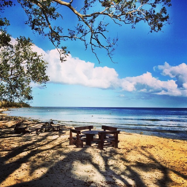 Фотографии из Instagram*, демонстрирующие контрасты Вануату