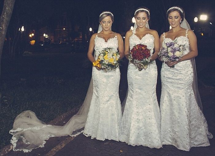 Свадьба бразильских сестер-тройняшек 