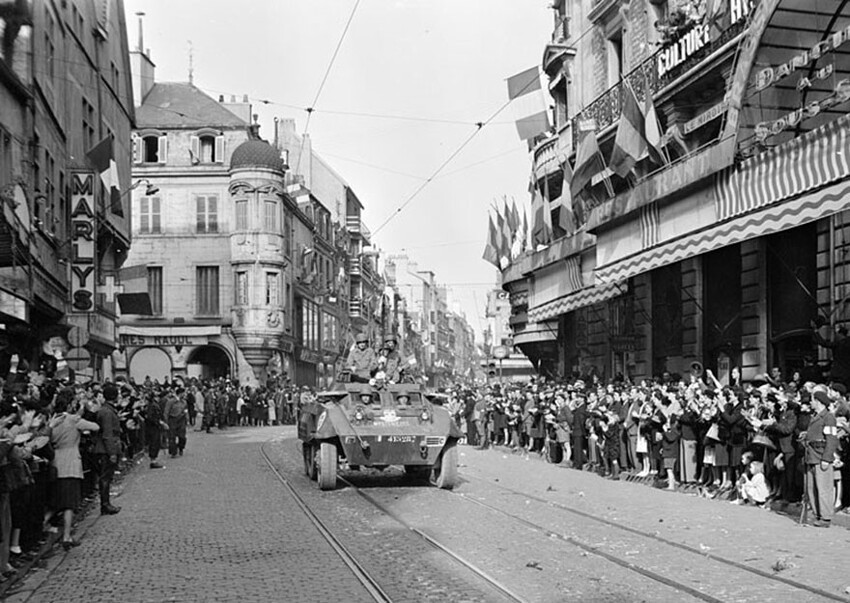 11 сентября 1944 года союзные войска вошли в город