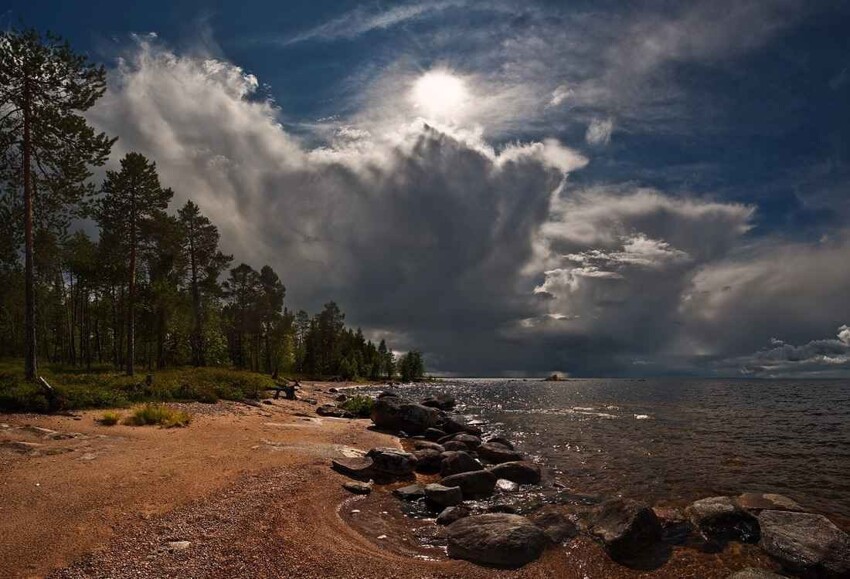 Топ-10 самых больших озер в России