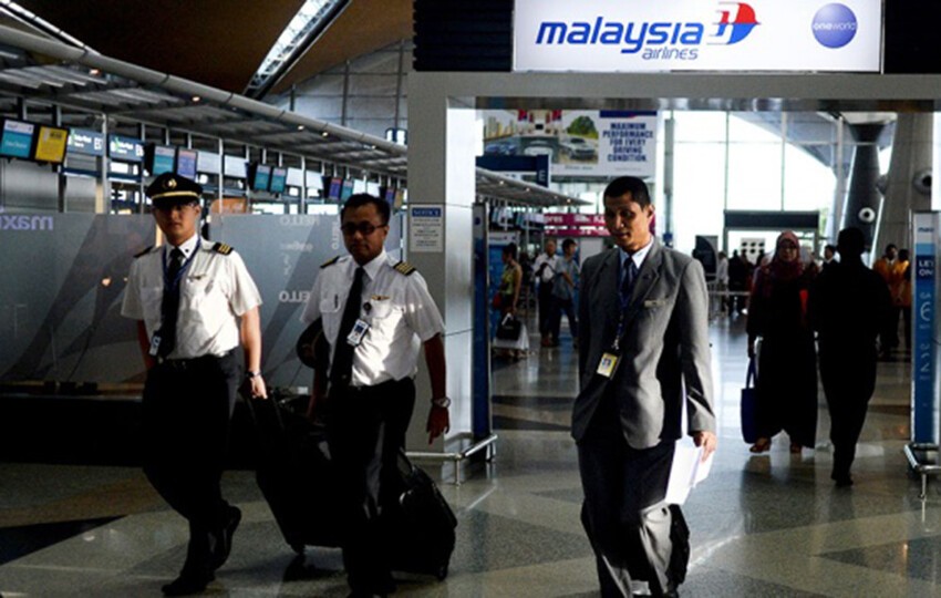 Так выглядят пилоты Malaysia Airlines