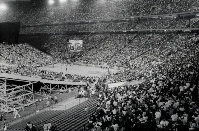 В 1988 году «Сильвердом» принял 60 тысяч зрителей во время игры плей-офф НБА между командами «The Pistons» и «The Celtics».