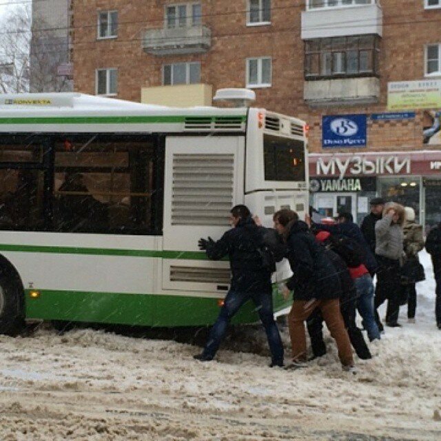 Каждый год в Нижнем Новгороде внезапно выпадает снег