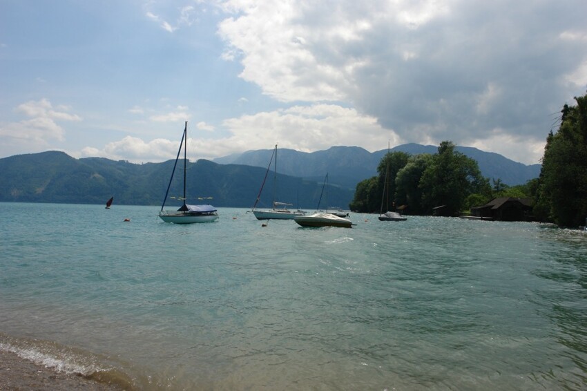К обеду следующего дня мы были уже в западной Австрии, в гостевом доме на озере Атерзее